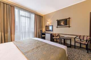 Гостиница LaTerrassa Бутик-отель Сочи Адлер Стандартный двухместный номер с 1 кроватью или 2 отдельными кроватями-5