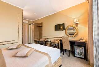 Гостиница LaTerrassa Бутик-отель Сочи Адлер Стандартный двухместный номер с 1 кроватью или 2 отдельными кроватями-7