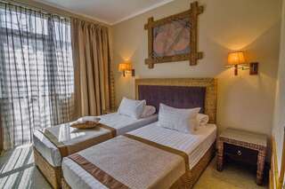Гостиница LaTerrassa Бутик-отель Сочи Адлер Стандартный двухместный номер с 1 кроватью или 2 отдельными кроватями-4